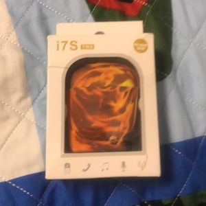 Bluetooth flame EarPods